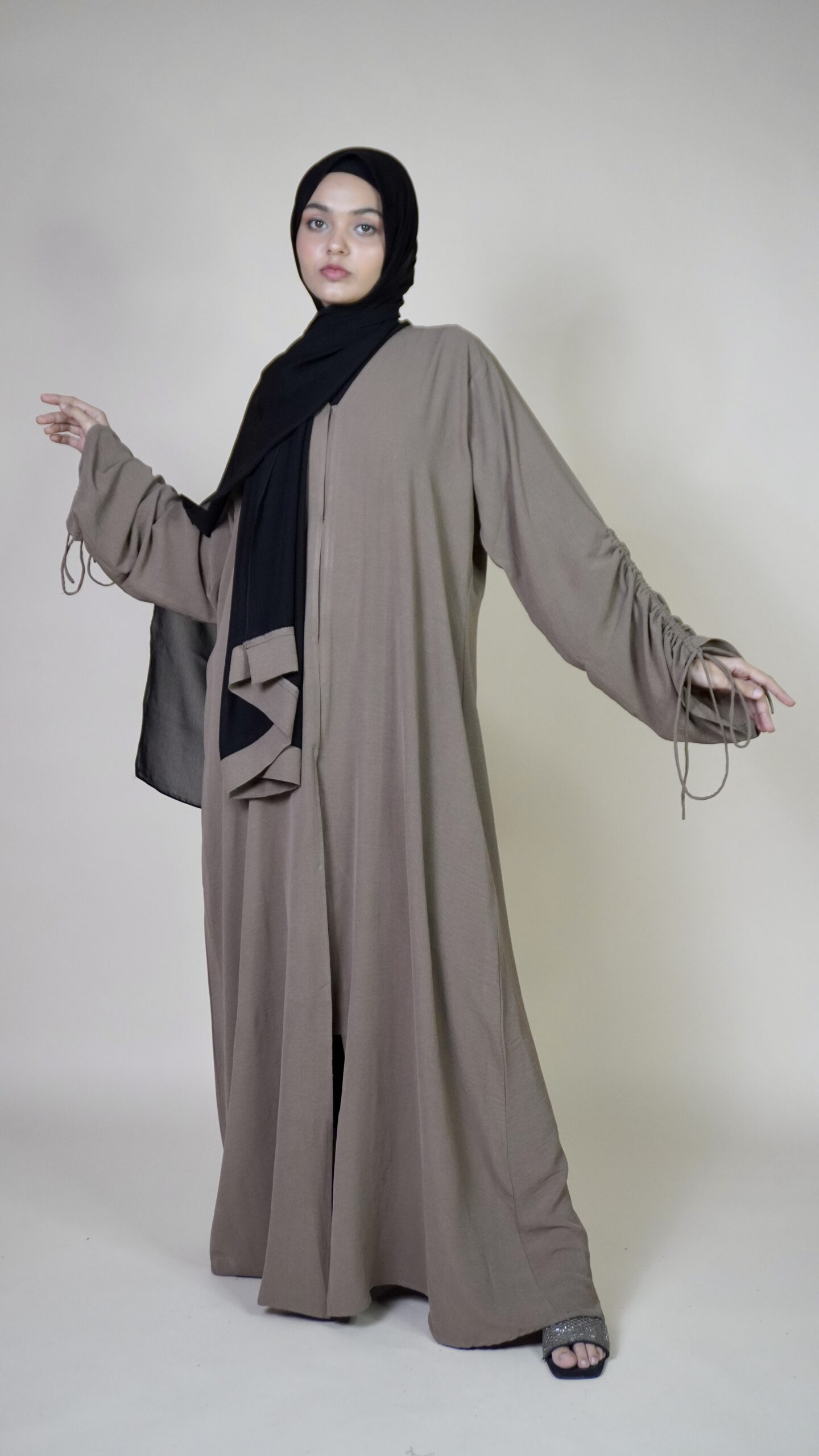 Sand Ruched Sleeve Abaya - Image 2