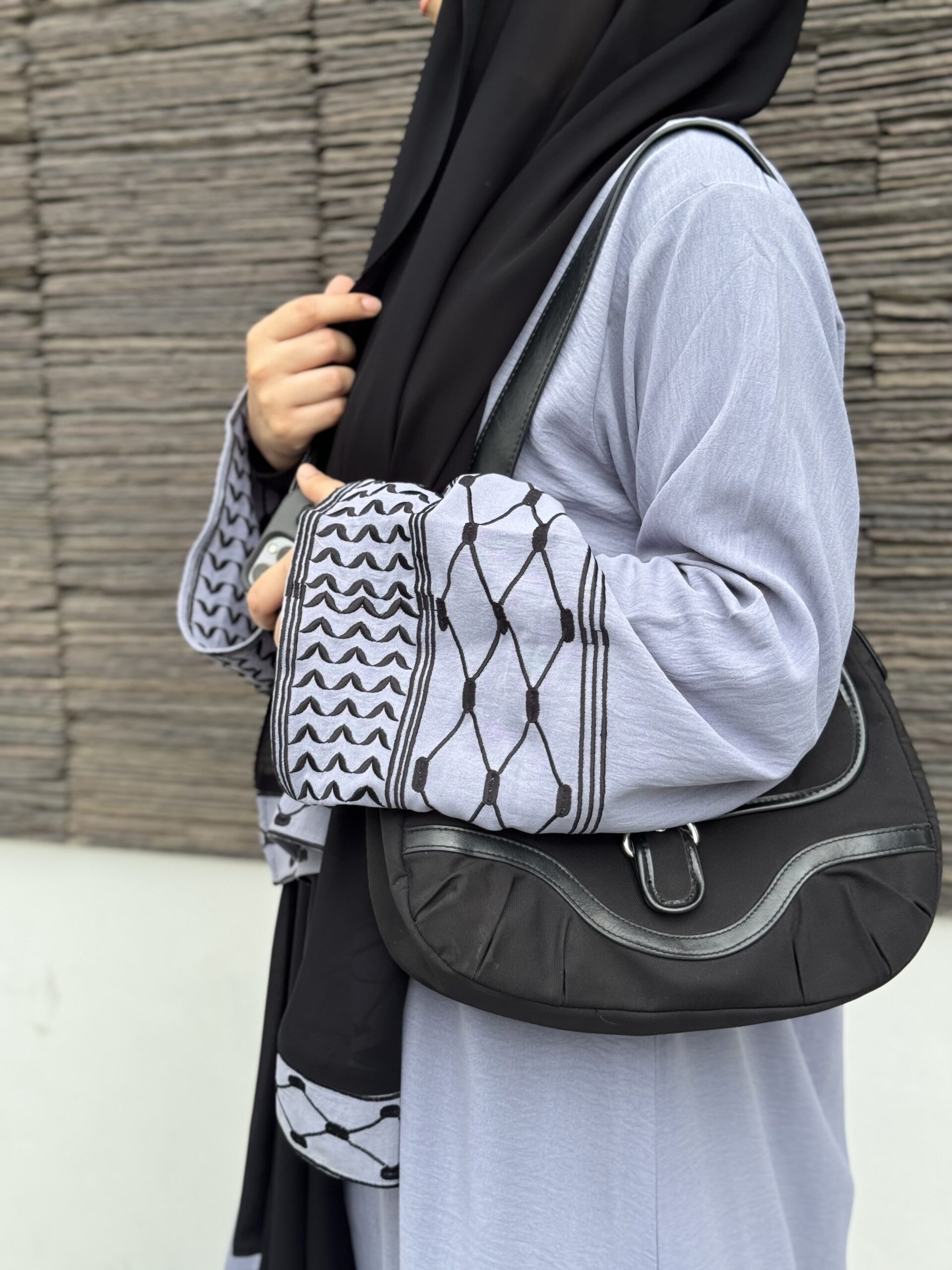 Filisteeni Abaya – Sophisticated Blue Grey - Image 3