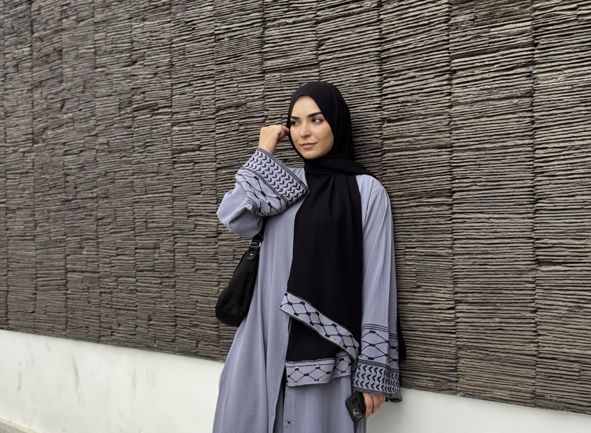 Filisteeni Abaya – Sophisticated Blue Grey - Image 2