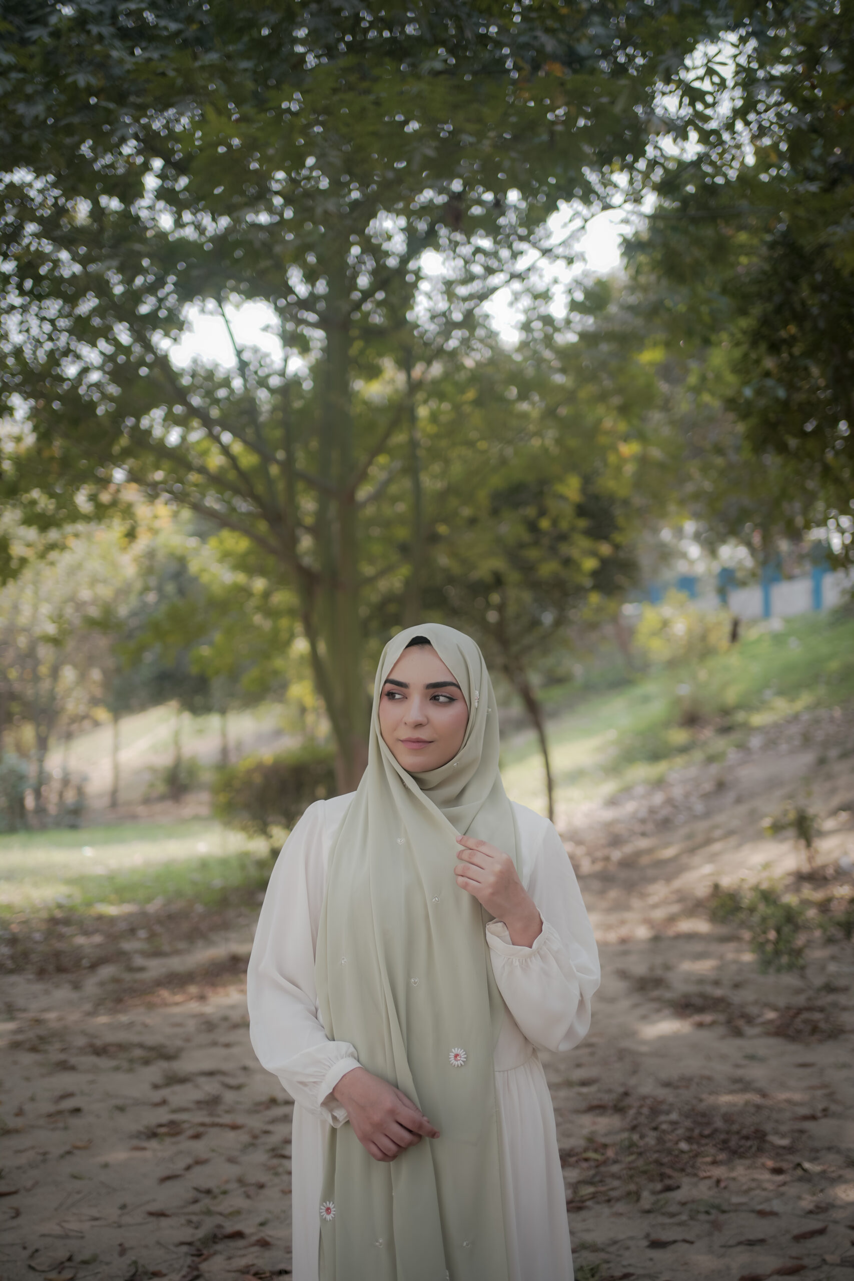 Vintage Bloom Scarf – Sage Mist