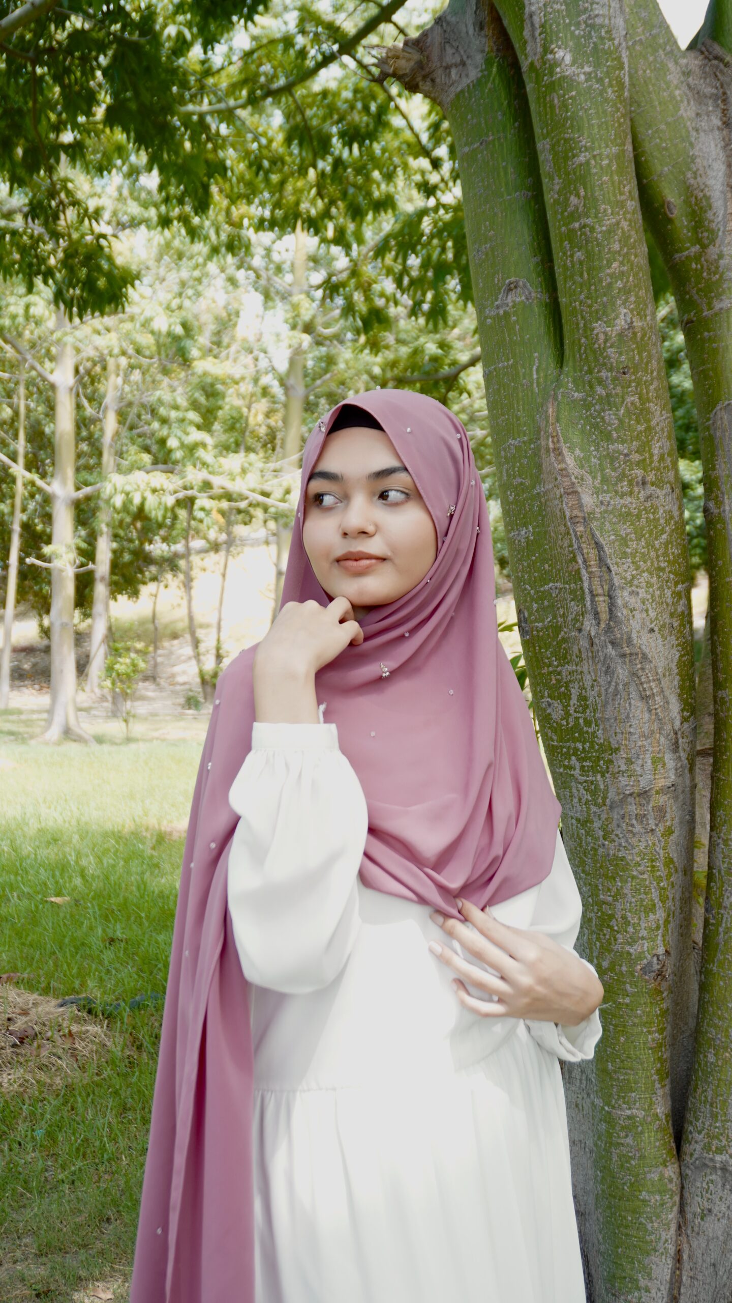 Naqsh Crystal Scarf – Blush Pink - Image 6
