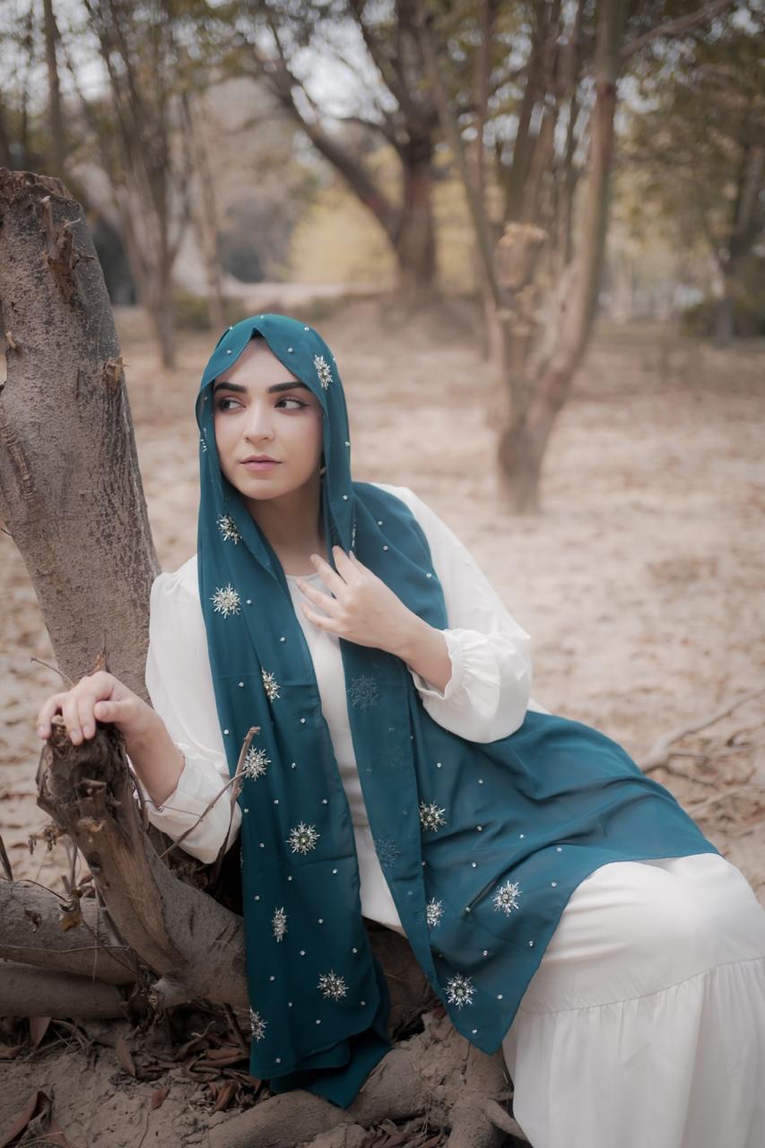 Qamar Embellished Chiffon Scarf – Deep Teal