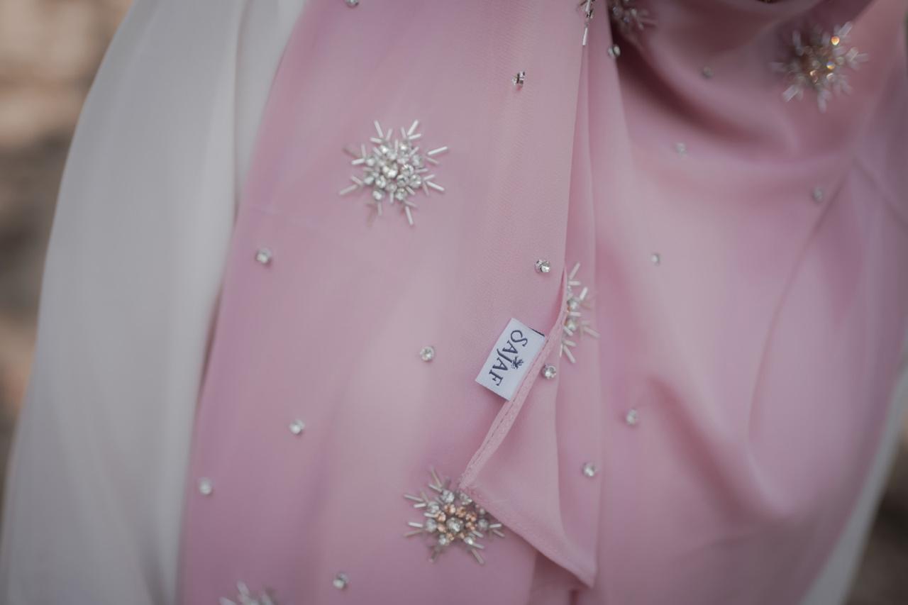 Qamar Embellished Chiffon Scarf – Blush Pink - Image 4