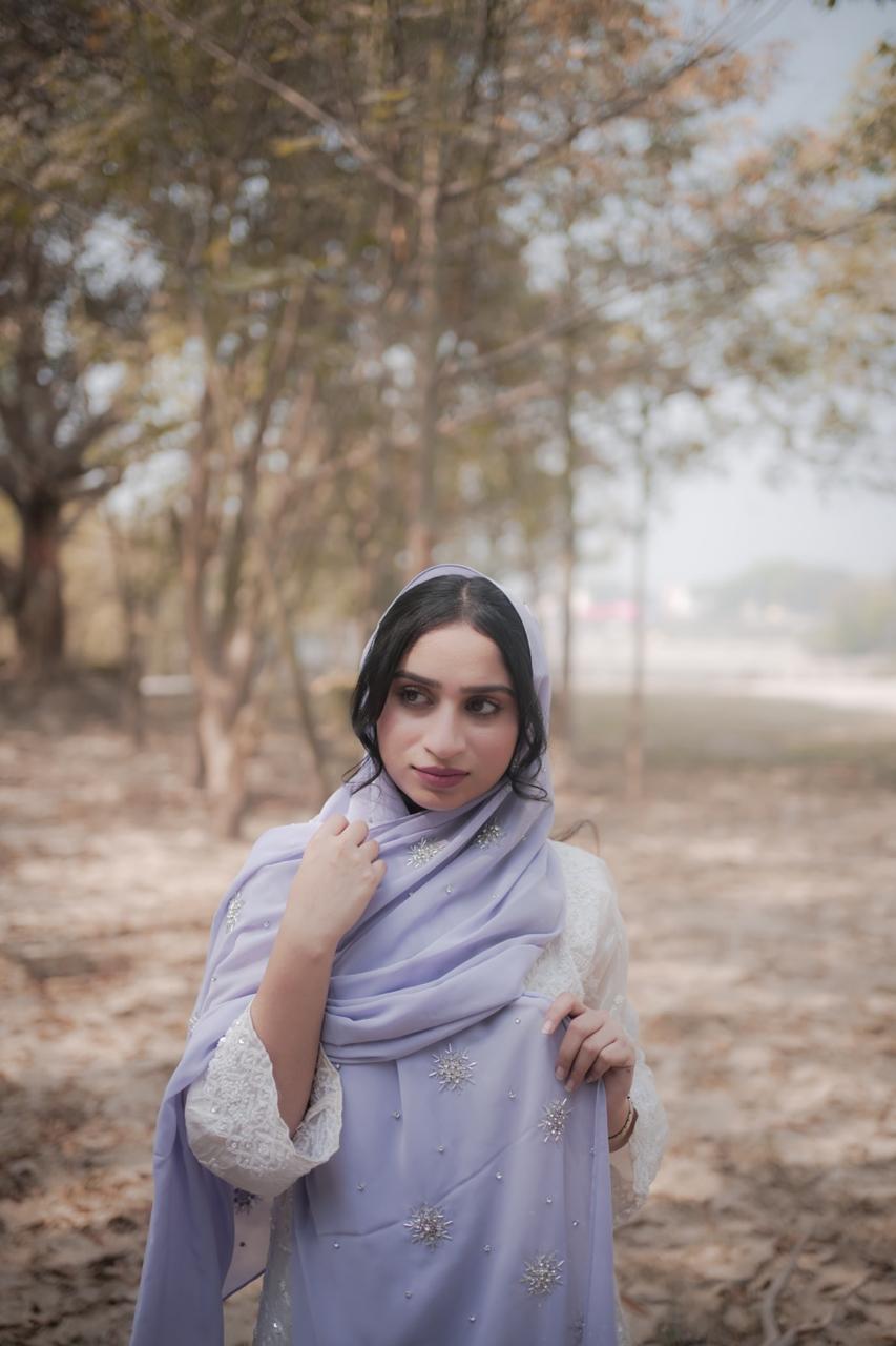 Qamar Embellished Chiffon Scarf – Lavender Mist - Image 4