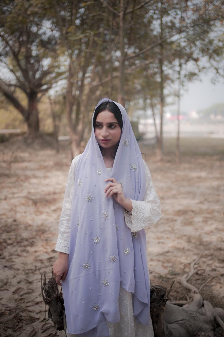 Qamar Embellished Chiffon Scarf – Lavender Mist