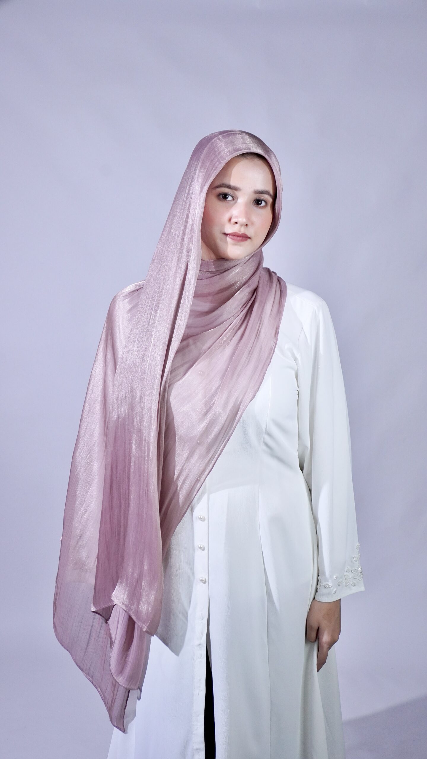 mauve shimmer scarf by Sajaf
