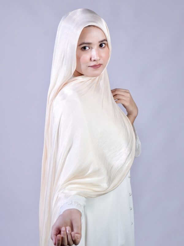 champagne shimmer scarf by Sajaf