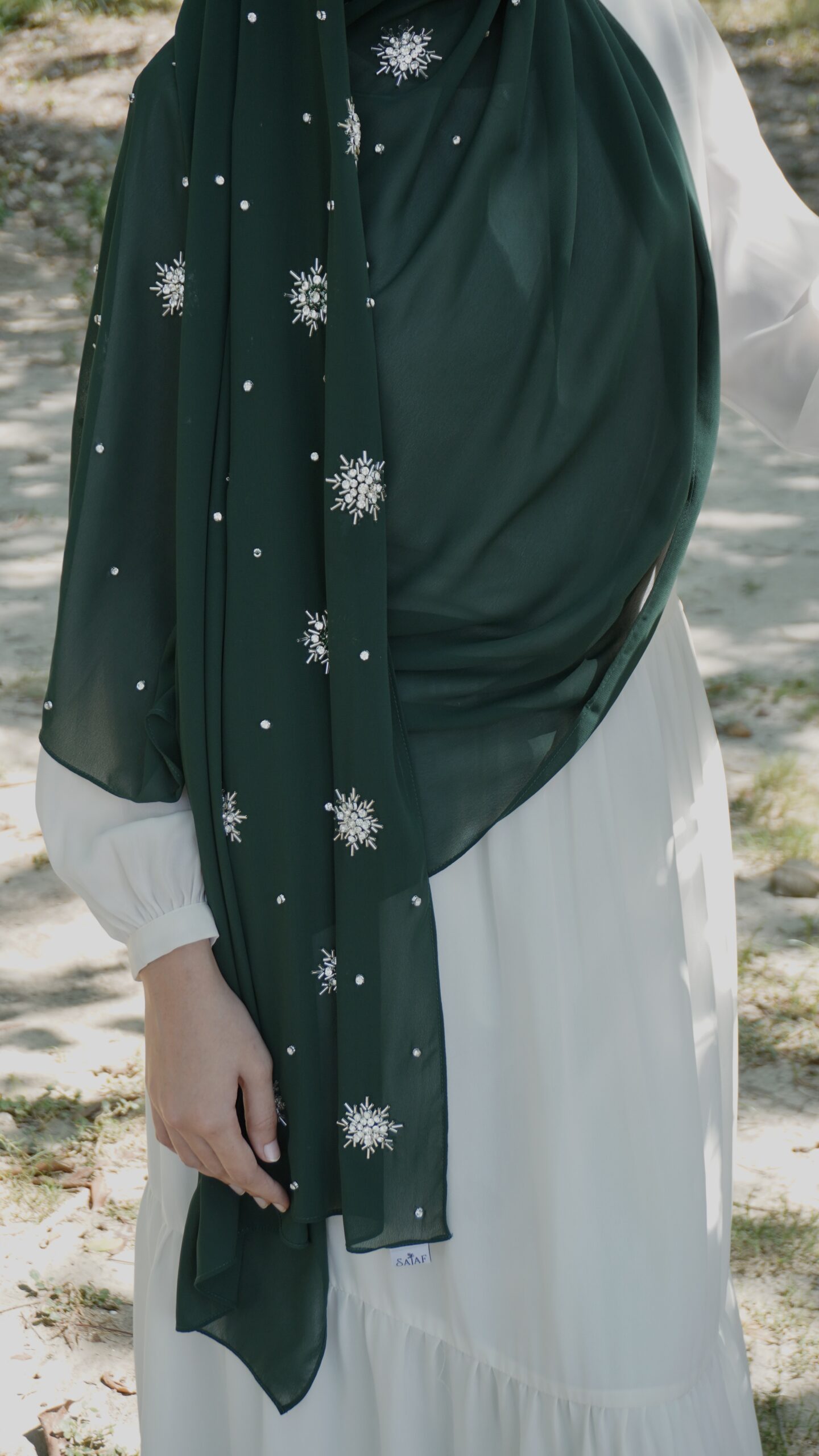 Qamar Embellished Chiffon Scarf – Emerald Green - Image 3