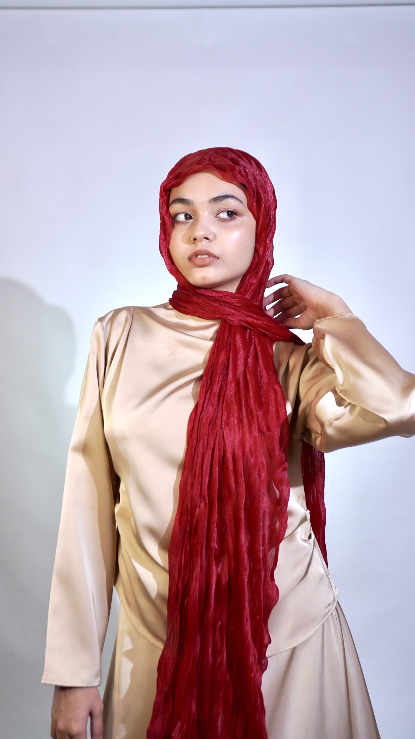 Curly Scarf – Cherry - Image 2