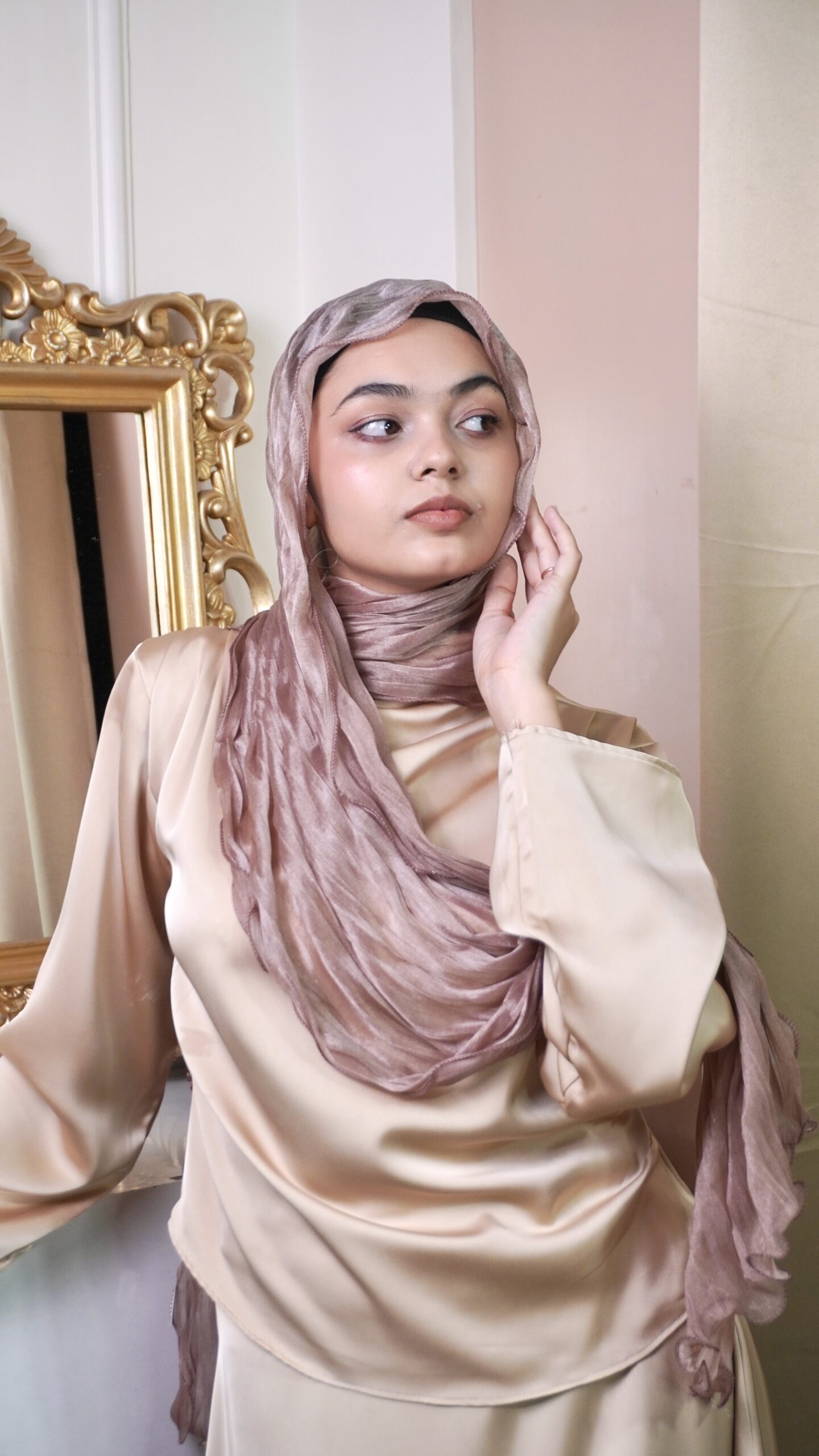 Curly Scarf – Purple - Image 6