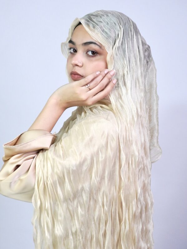 Curly Scarf – Cream