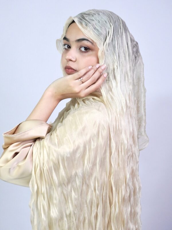 Curly Scarf – Cream