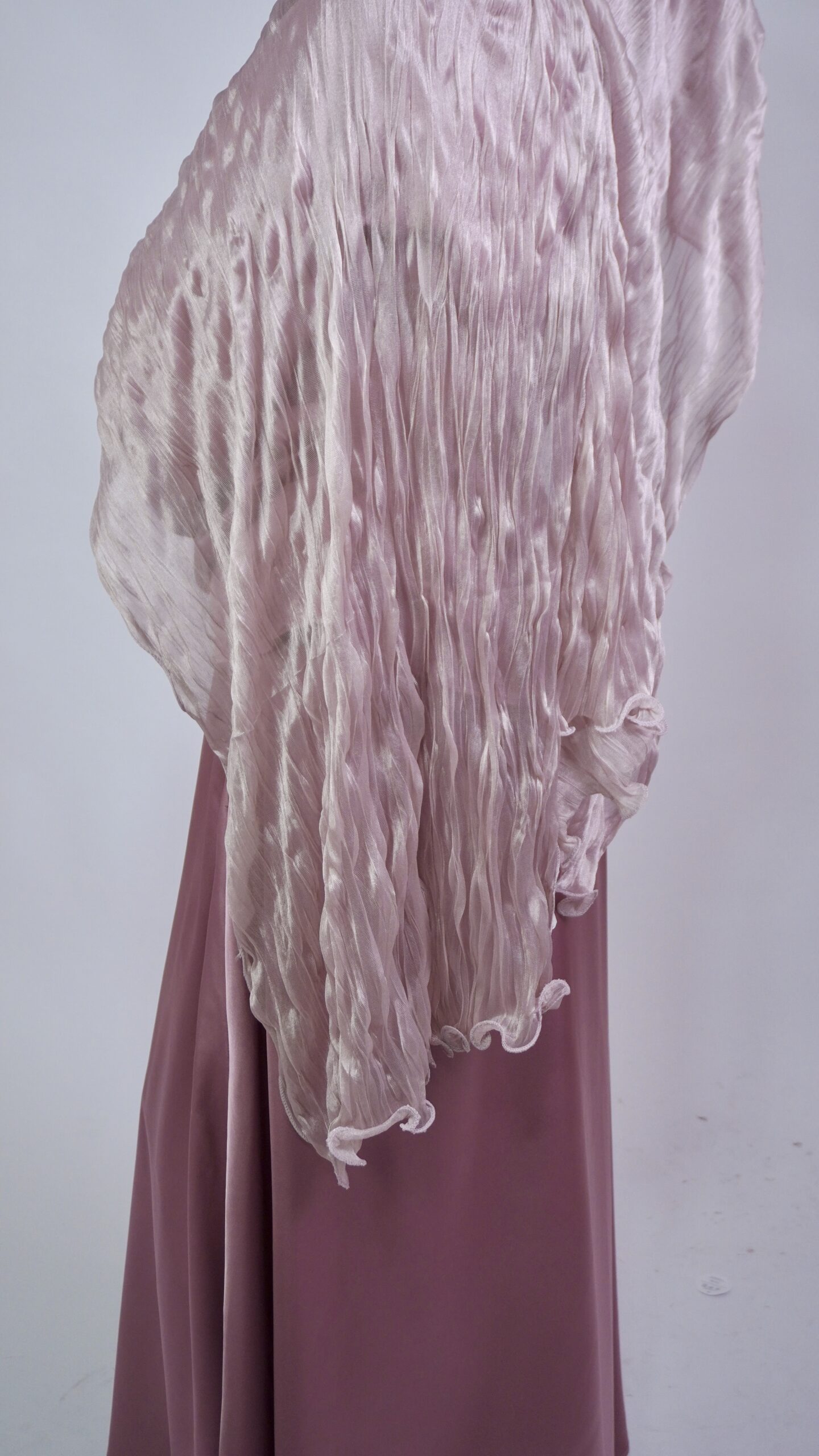Curly Scarf – Mauve - Image 4