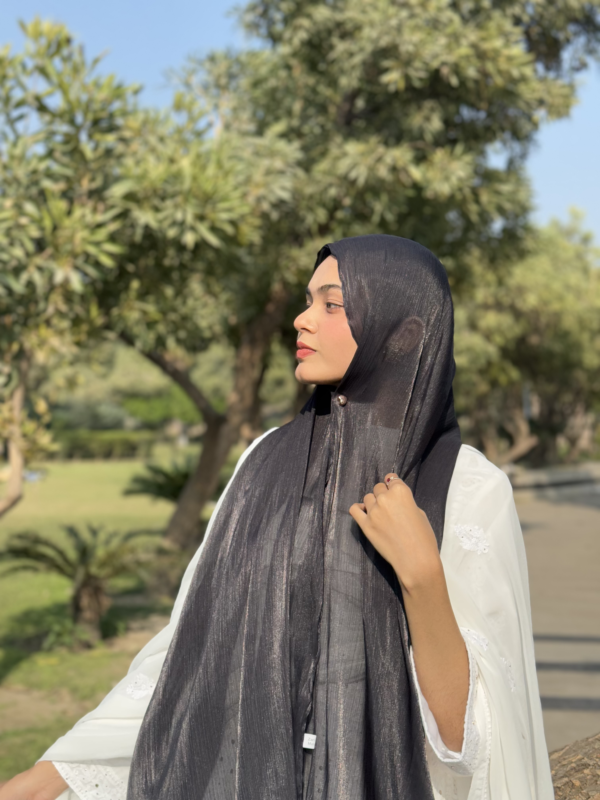 Shimmer Scarf – Classic Black