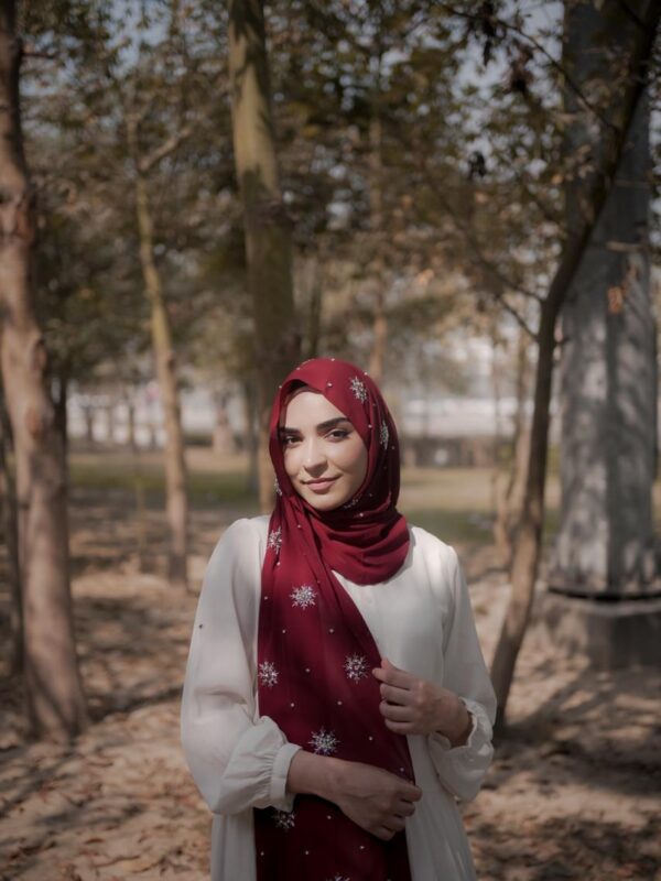 Qamar Scarf – Maroon