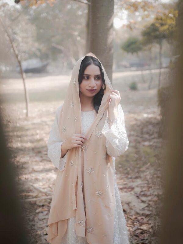 Qamar Scarf – Beige