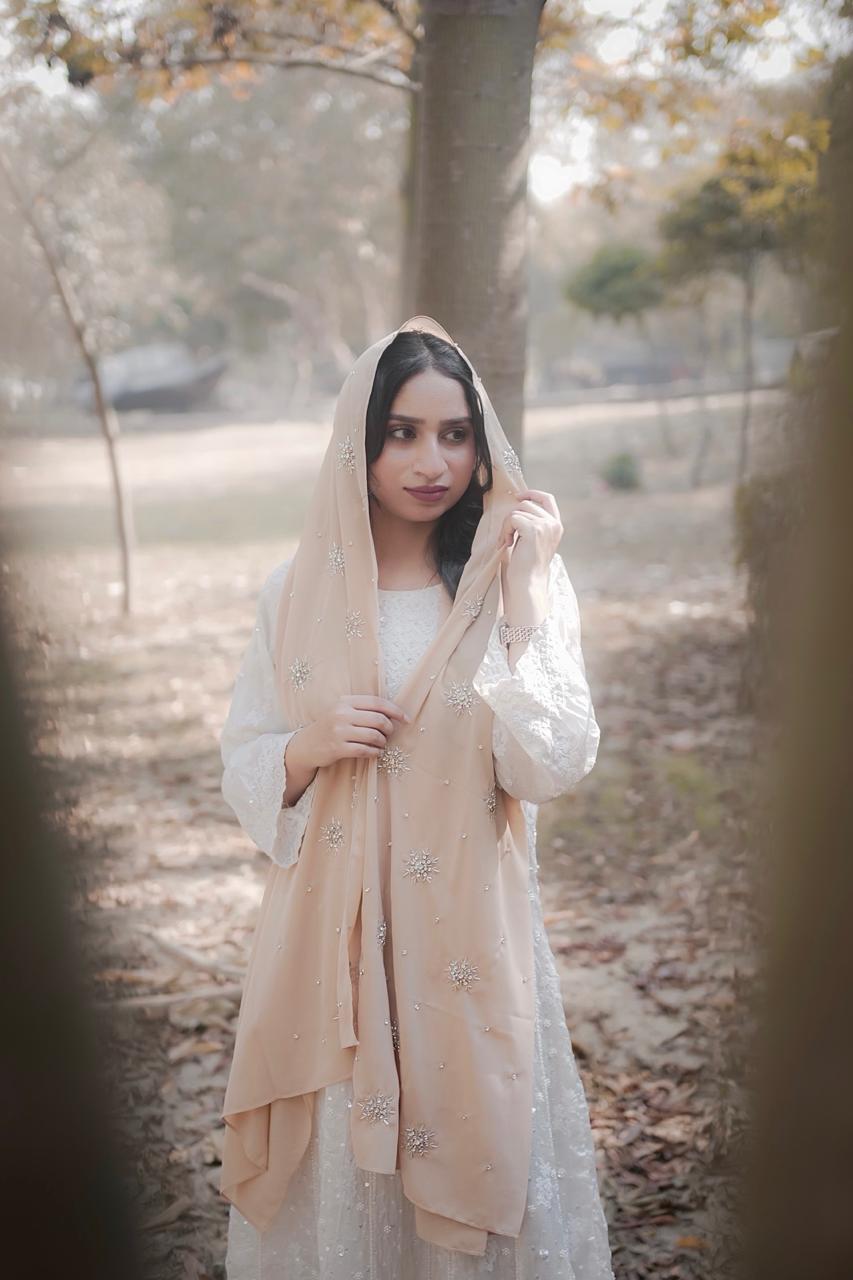 Qamar Scarf – Beige